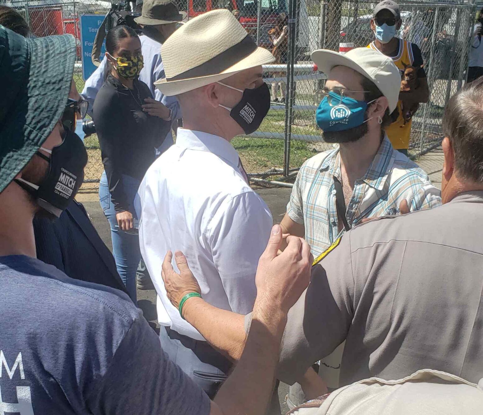 O'Farrell confronted at Echo Park Lake reopening